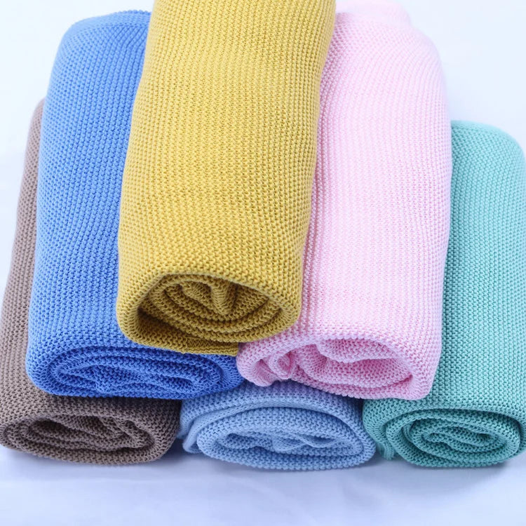 Personalized baby blanket with embroidered name, knitted baby blanket, newborn gift, new mom gift, baby girl or boy newborn gift.