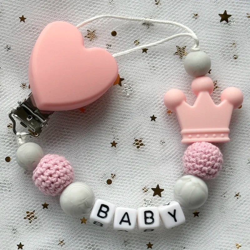 👑 Personalized Crown Pacifier Clip with Name — Silicone & Beechwood Beads, Baby Soother Holder
