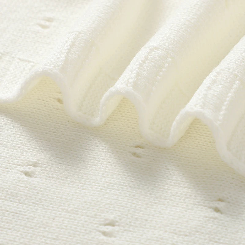 Plain Knitted Blanket for Newborn Baby Boy or Girl, 90 × 70 cm Bedding Quilt, Ultra Soft Stroller Swaddle Blanket, Checked Pattern, Warm Sleeping Bag.