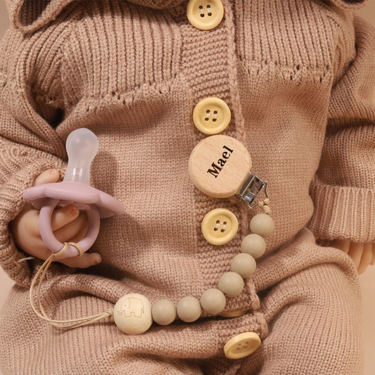 🌷 Personalized Soother Clip with Engraved Name — Silicone & Wood Clips, Baby Pacifier Holder, New Baby Gift