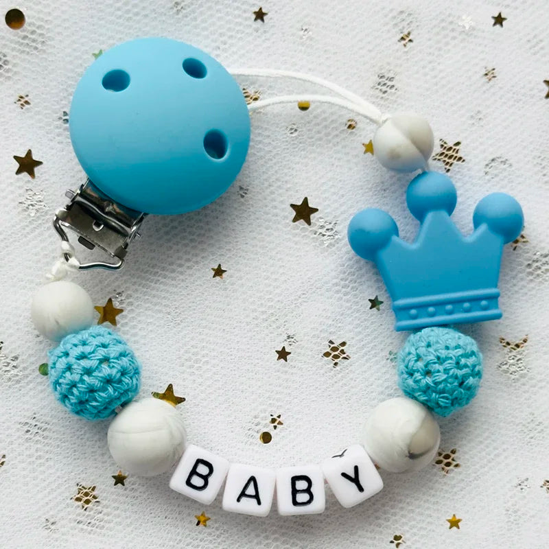 👑 Personalized Crown Pacifier Clip with Name — Silicone & Beechwood Beads, Baby Soother Holder