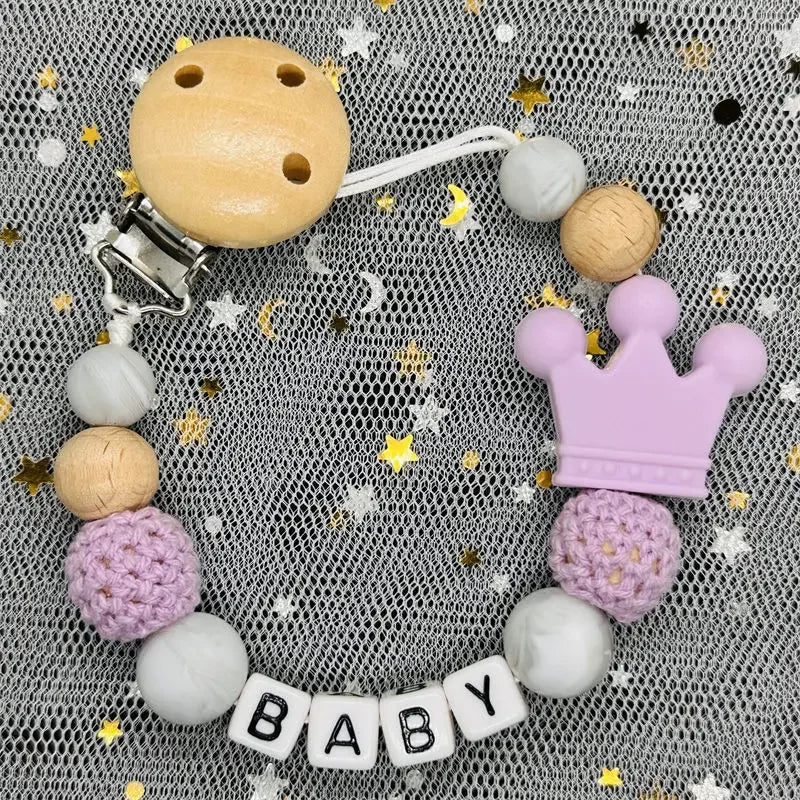 👑 Personalized Crown Pacifier Clip with Name — Silicone & Beechwood Beads, Baby Soother Holder