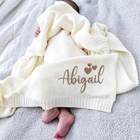 Personalized baby blanket with embroidered name, knitted baby blanket, newborn gift, new mom gift, baby girl or boy newborn gift.